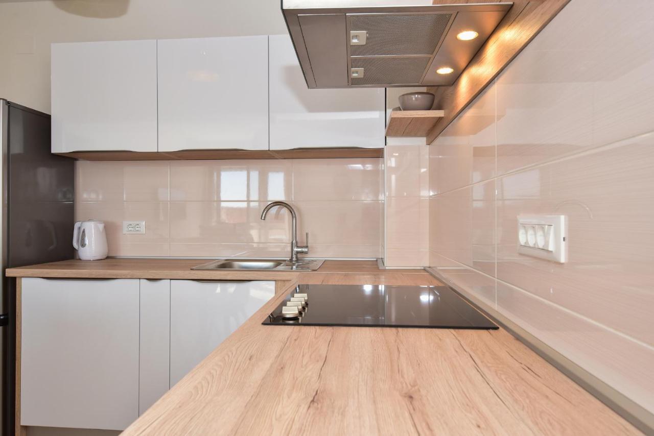 איגריין Apartman Luka מראה חיצוני תמונה