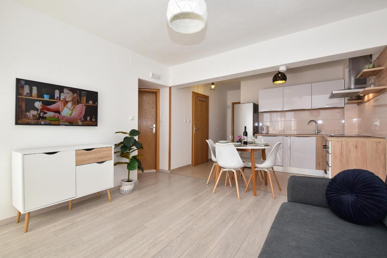 איגריין Apartman Luka מראה חיצוני תמונה